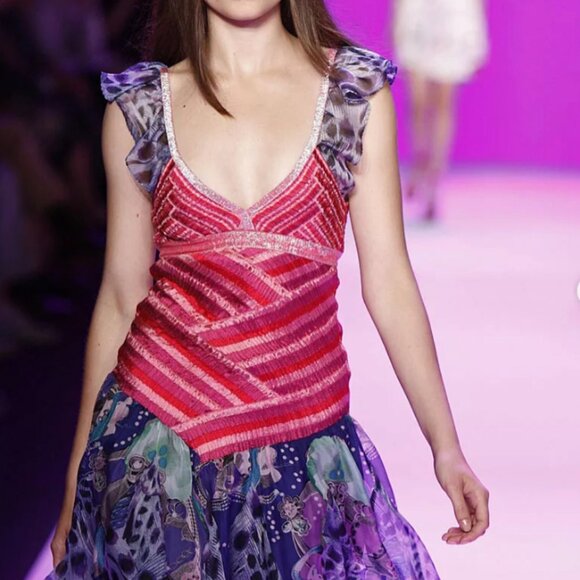 CUSTO Barcelona "Emily in Paris" Dress in fucsia - Picture 1 of 12